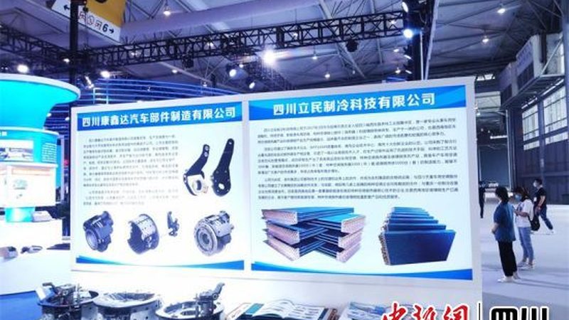 灯没坏却看不清？问题可能出在透镜上